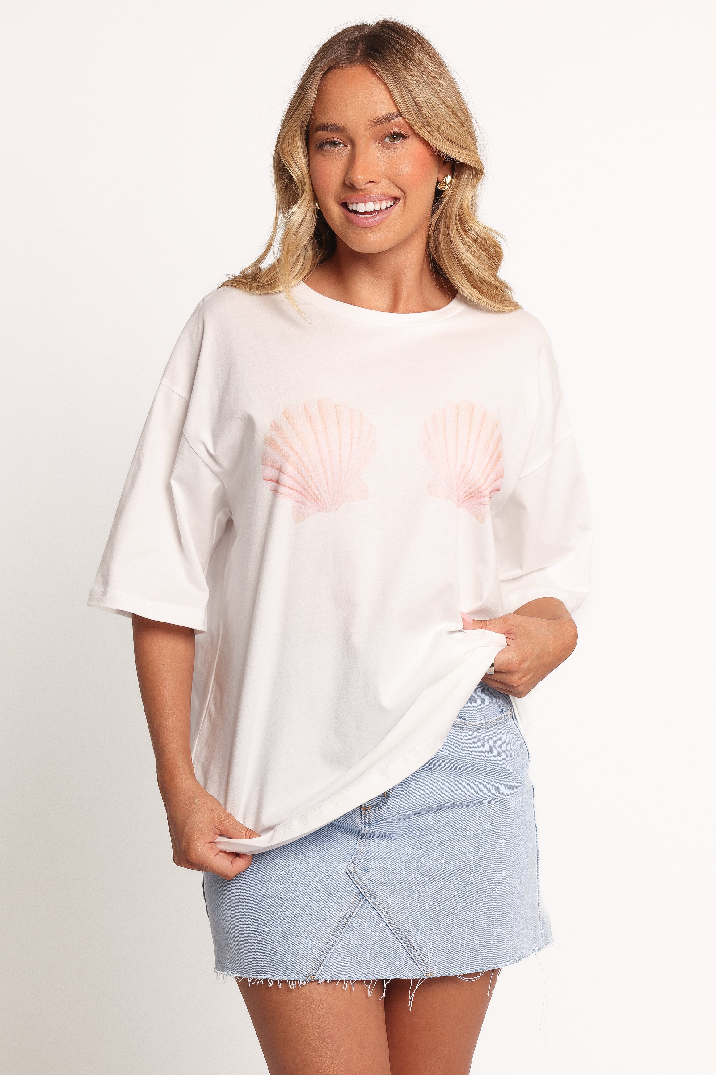 Sammie Graphic Tee - White